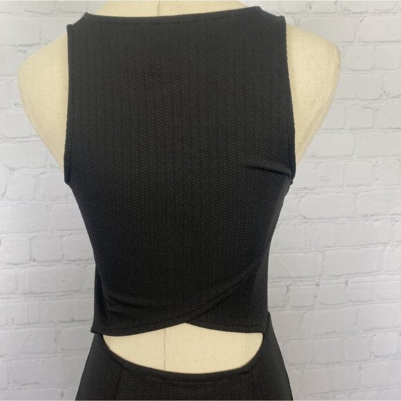 H&M Black and White Mini Dress - Picture 6 of 7